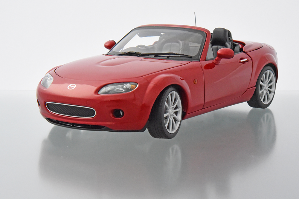 Auch bei Mazda klappte es: MX5 - Originale Modelle - Modelcarforum